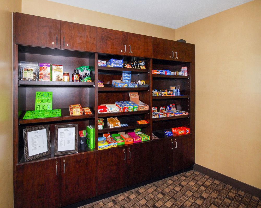 Cambria Hotel Akron - Canton Airport Uniontown Екстериор снимка