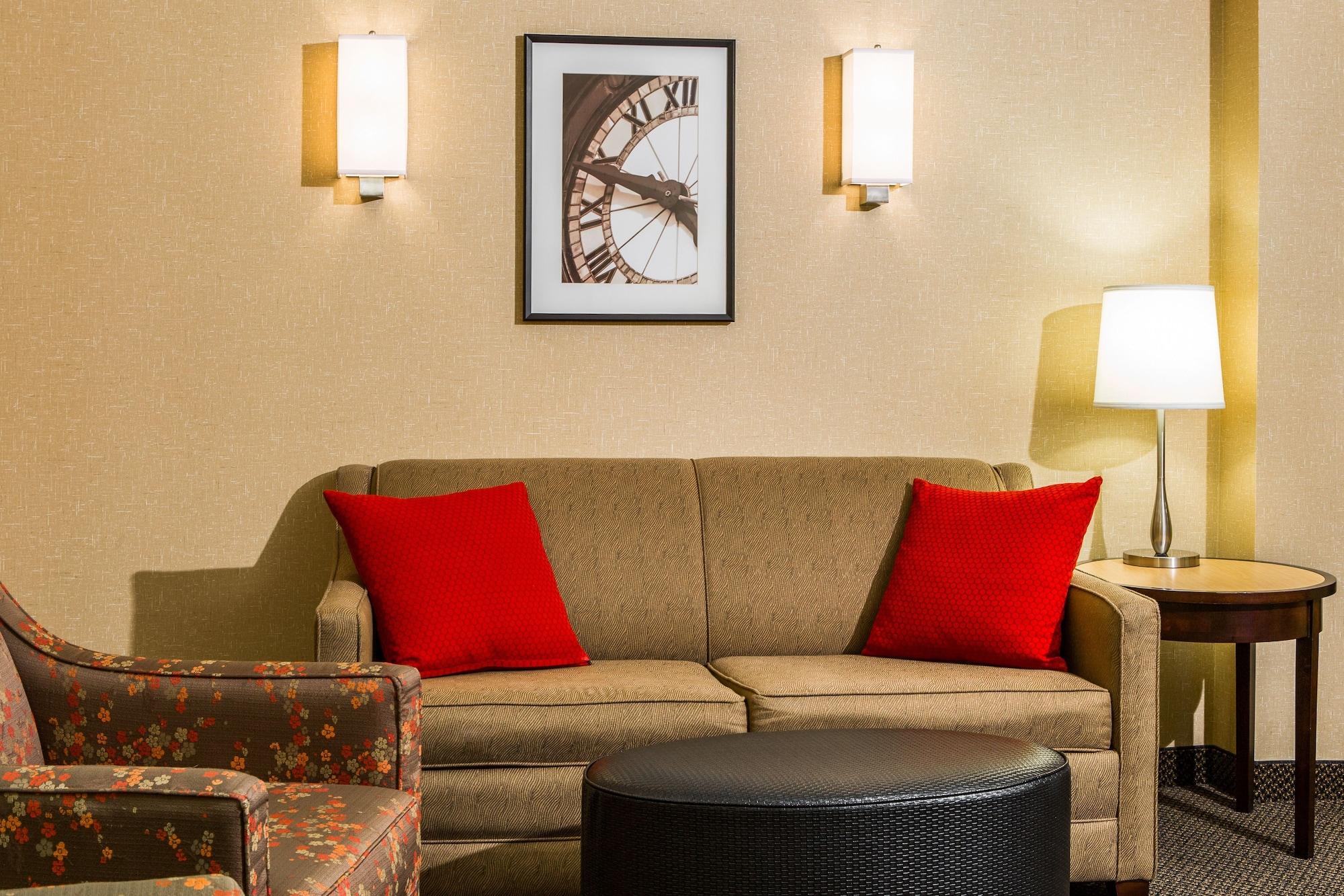Cambria Hotel Akron - Canton Airport Uniontown Екстериор снимка