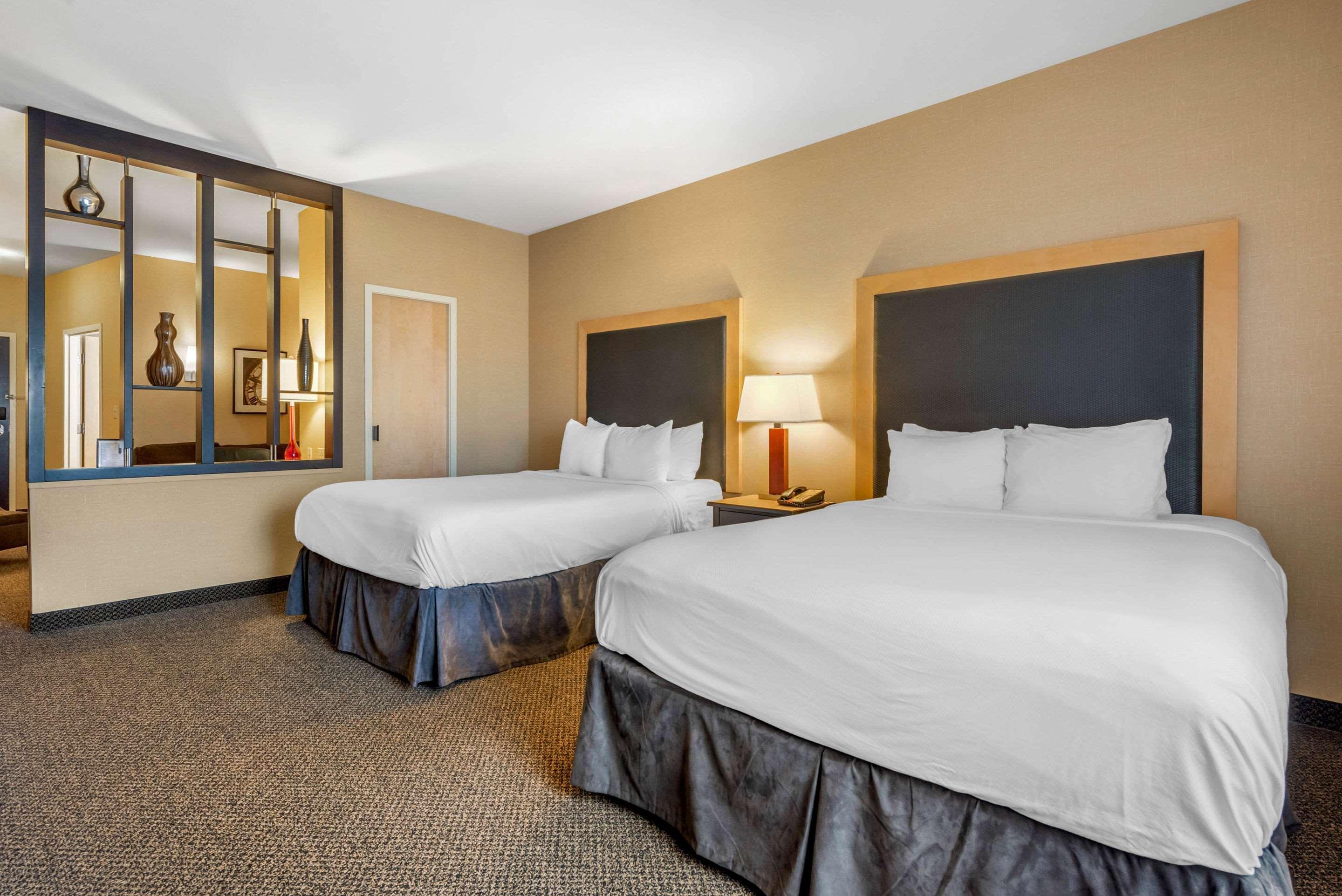 Cambria Hotel Akron - Canton Airport Uniontown Екстериор снимка