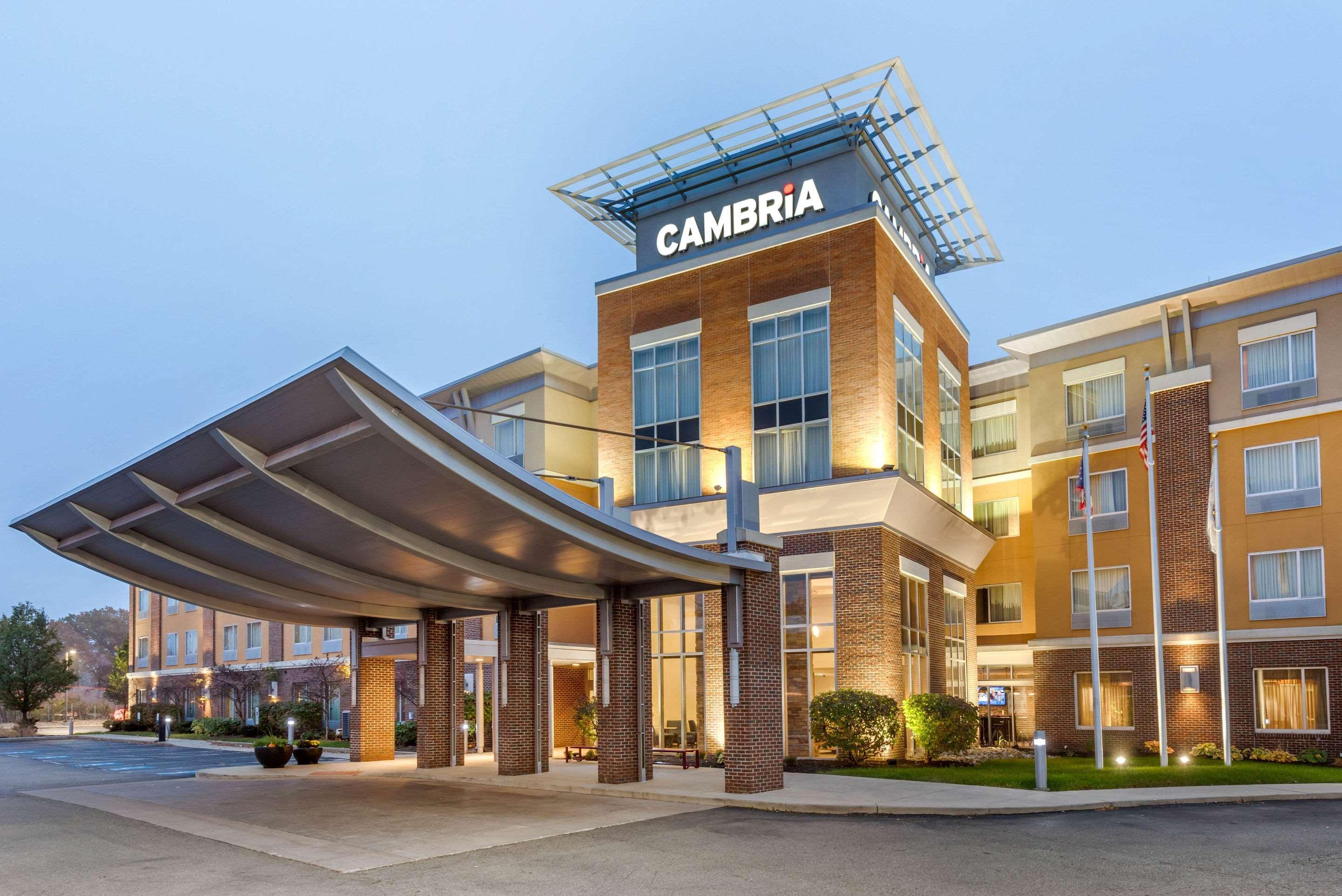 Cambria Hotel Akron - Canton Airport Uniontown Екстериор снимка