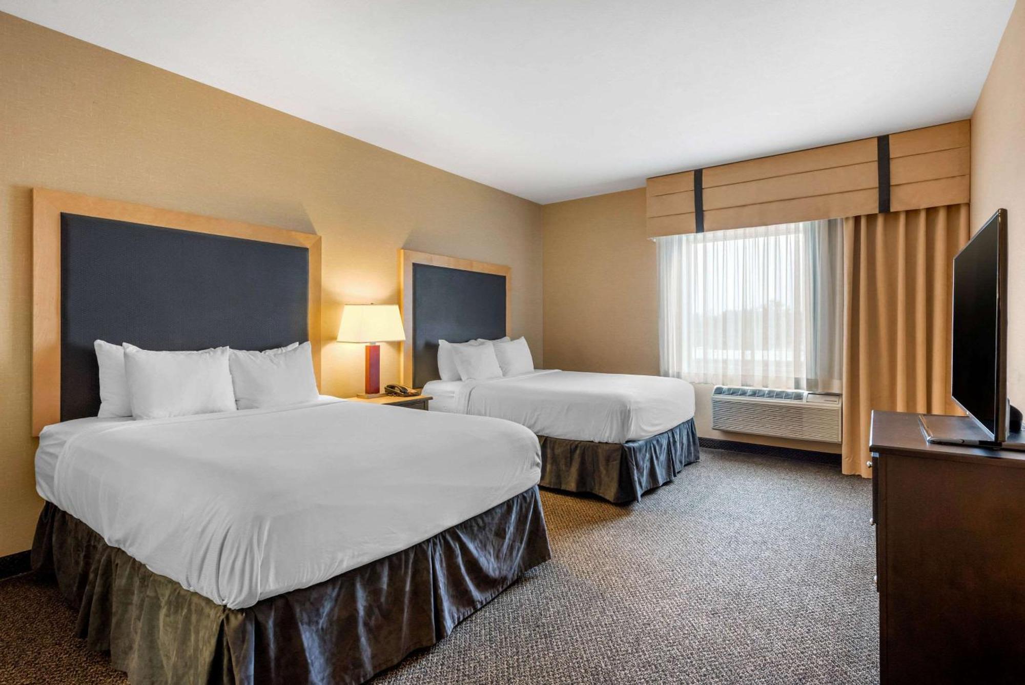 Cambria Hotel Akron - Canton Airport Uniontown Екстериор снимка
